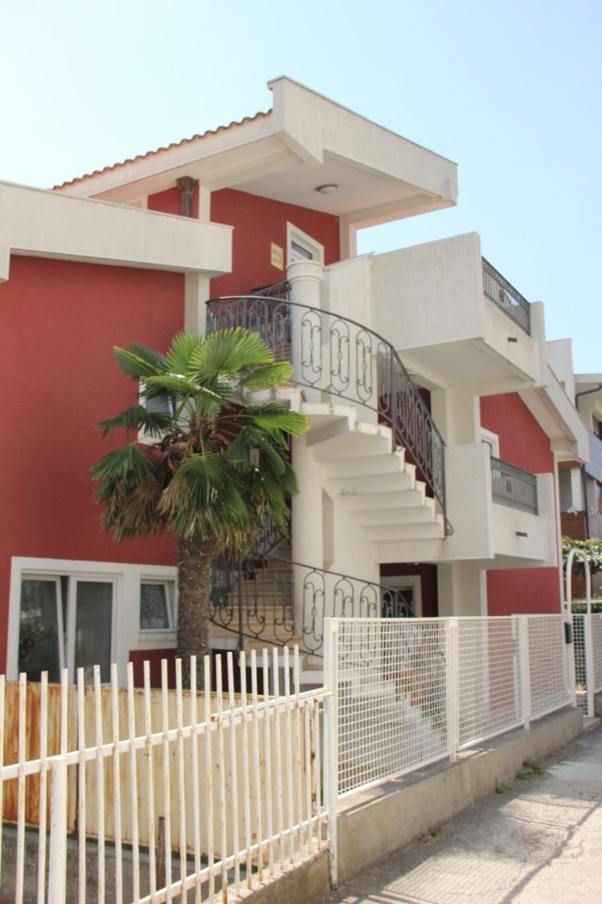 Apartments Durutovic Bar Bagian luar foto